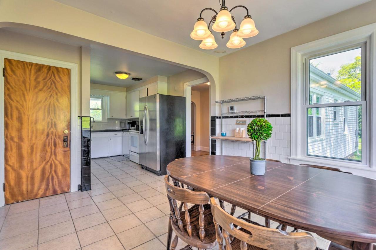 Cozy Middletown Home Near Beaches And Newport! Екстер'єр фото